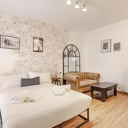 Апартаменты Industrial Loft